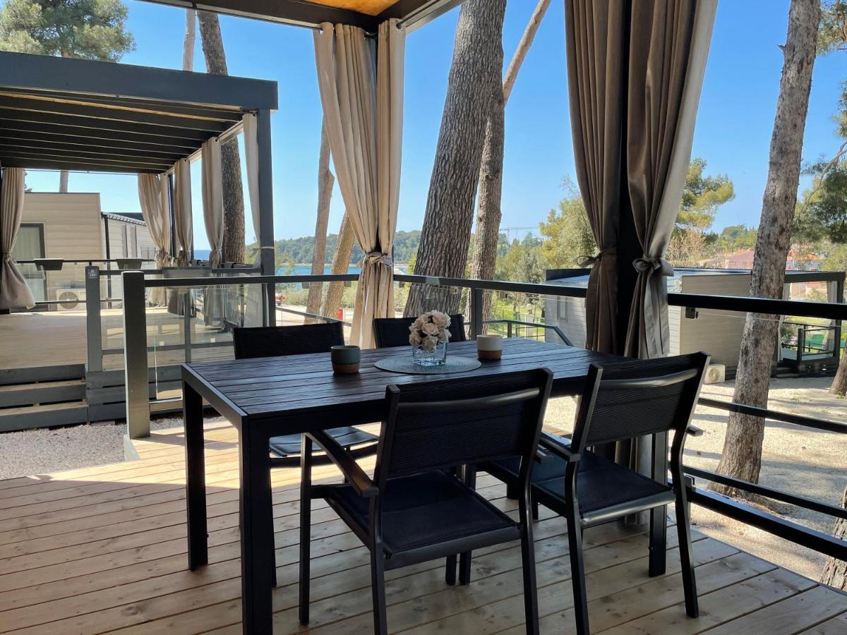 Harmonia Mobile Home Rovinj Eksteriør bilde