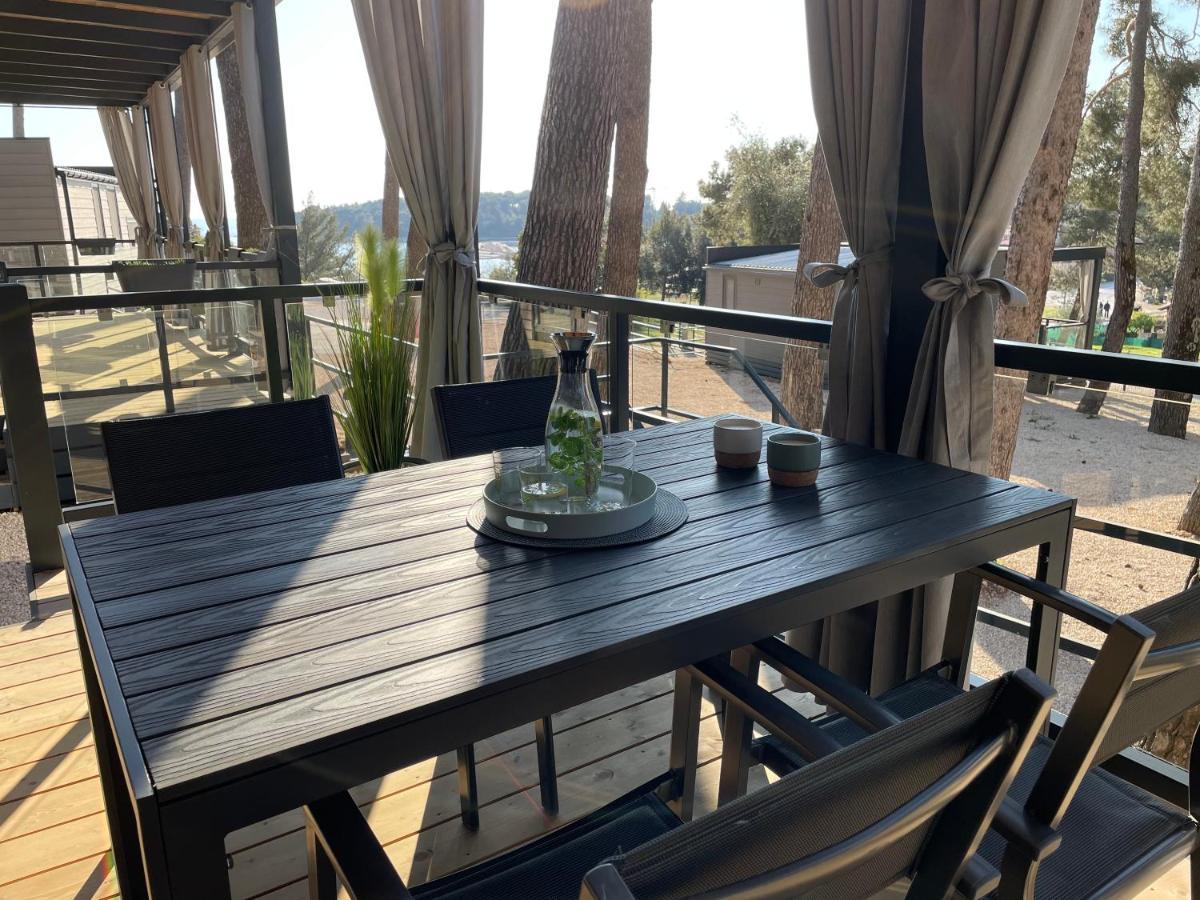 Harmonia Mobile Home Rovinj Eksteriør bilde
